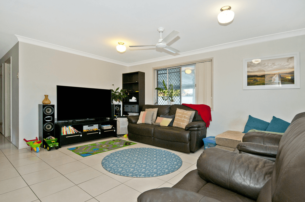 1/1 Trevor Drive, COOMBABAH, QLD 4216