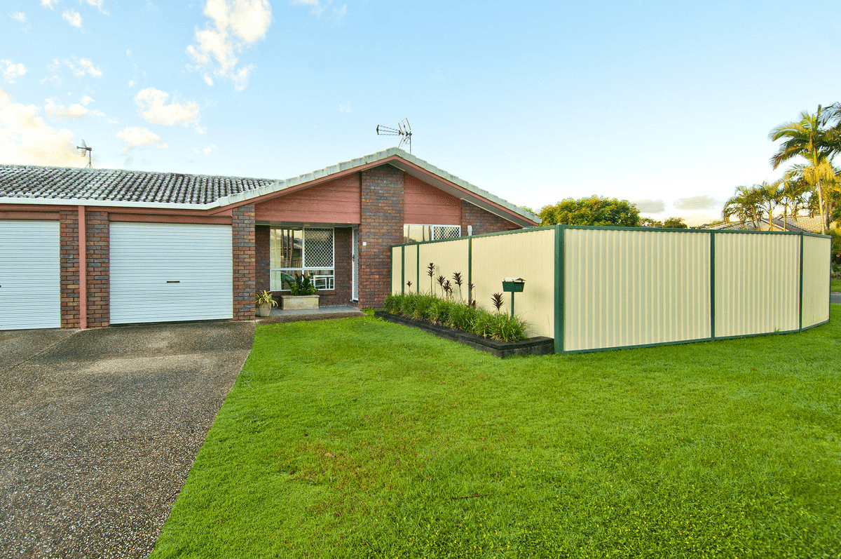 1/1 Trevor Drive, COOMBABAH, QLD 4216