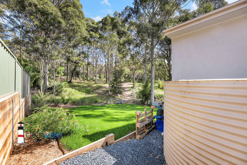 7 Mummaga Lake Dr, Dalmeny, NSW 2546