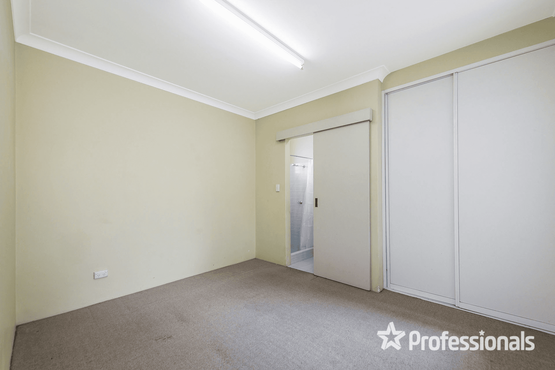 7 Millbank Court, ALEXANDER HEIGHTS, WA 6064