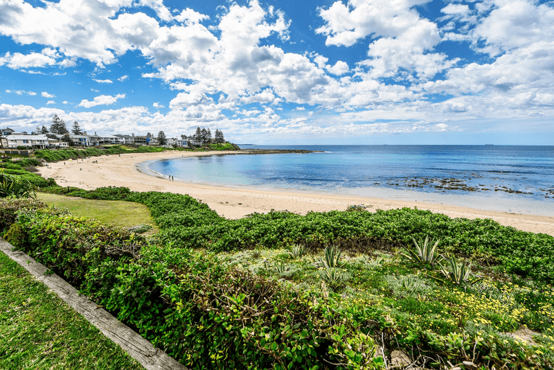 2/42A Werrina Parade, BLUE BAY, NSW 2261