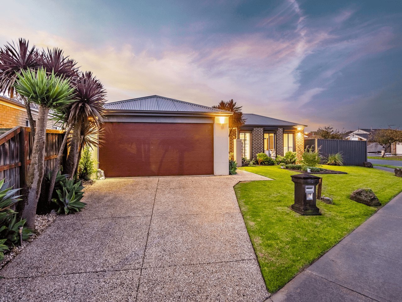 8 Forest Oak Court, CRANBOURNE, VIC 3977