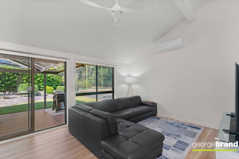 12 Narelle Close, Lisarow, NSW 2250