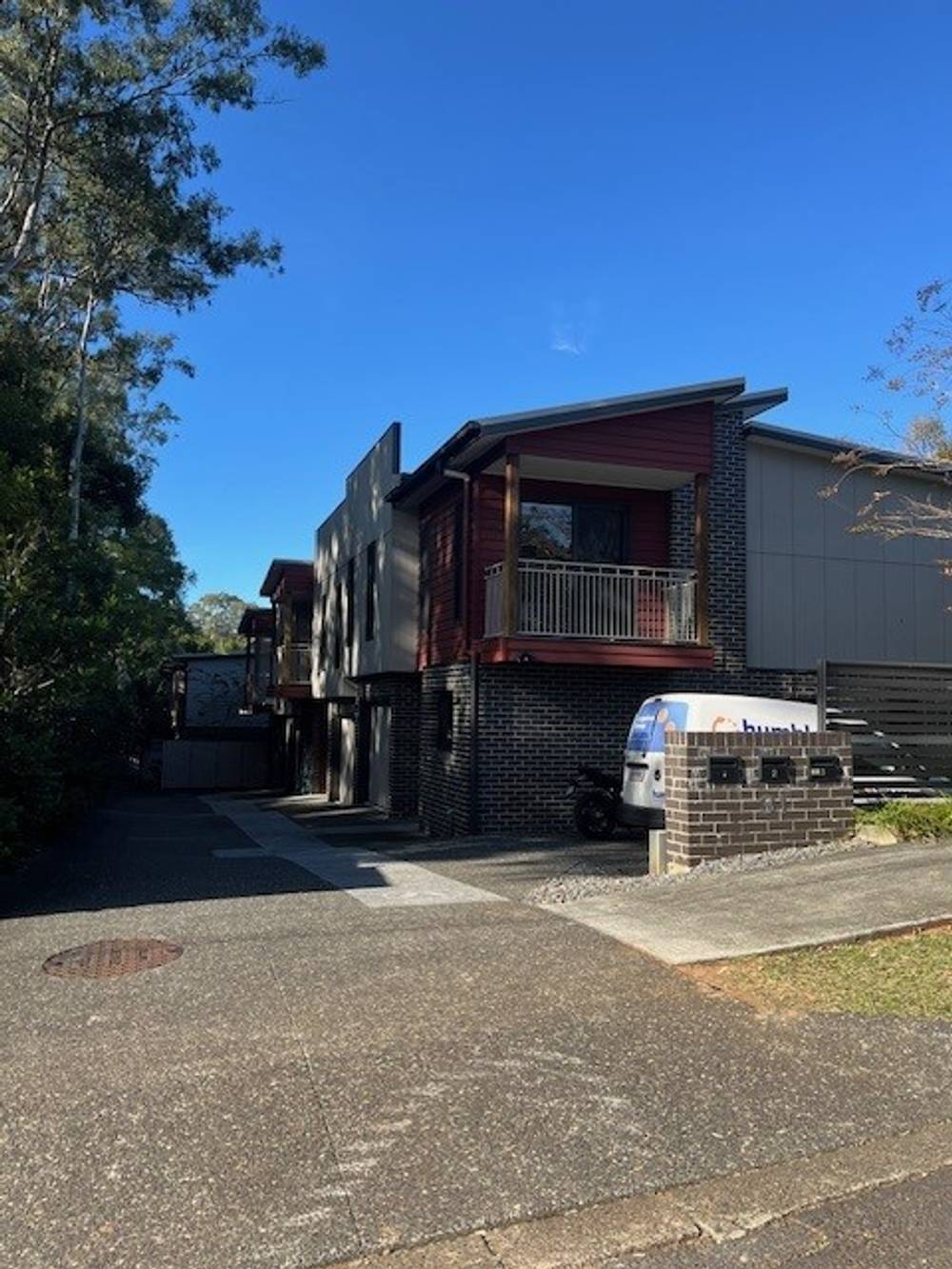 151 Nursery Road, HOLLAND PARK WEST, QLD 4121