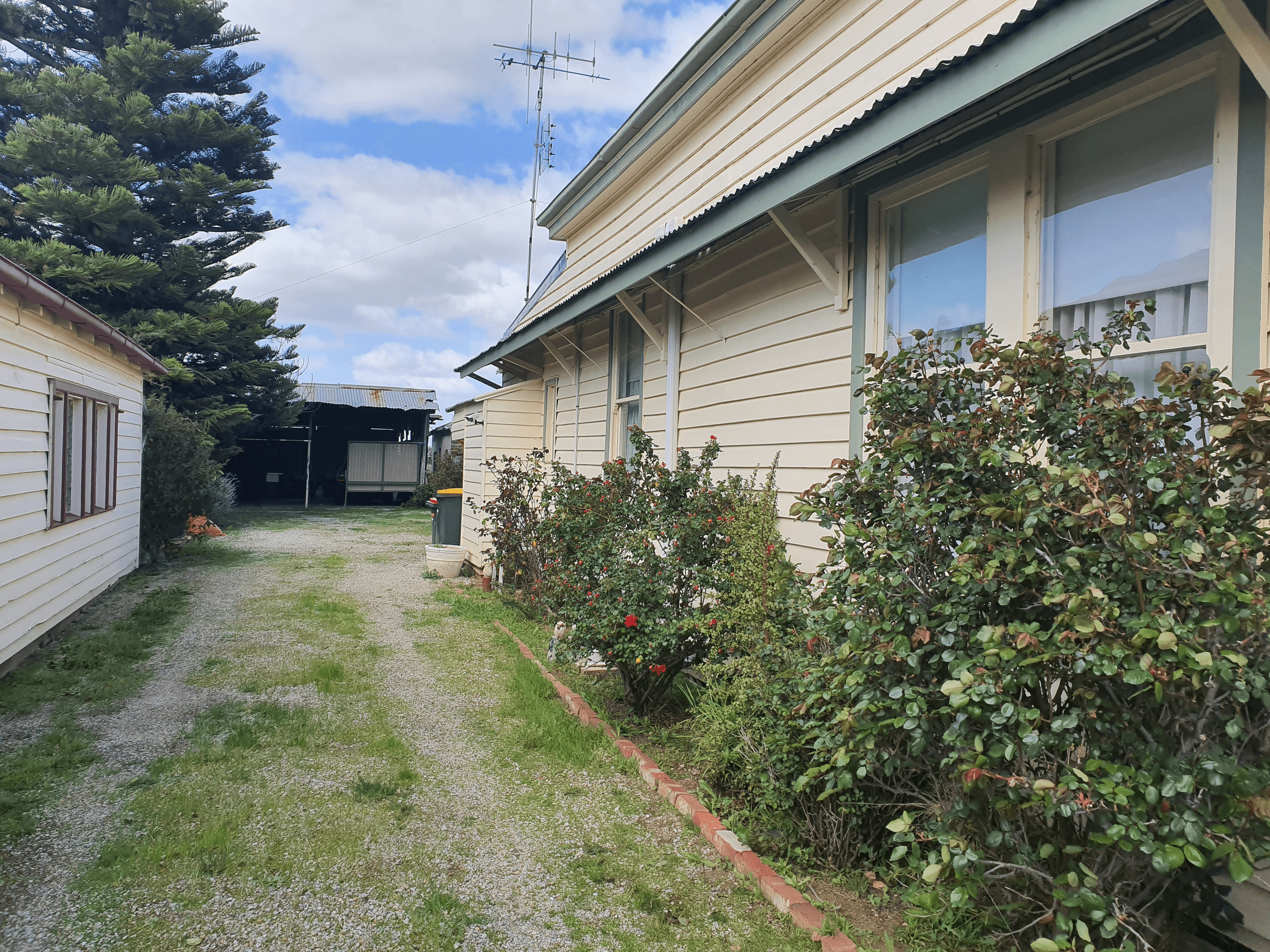 8 Barber Street, PYRAMID HILL, VIC 3575