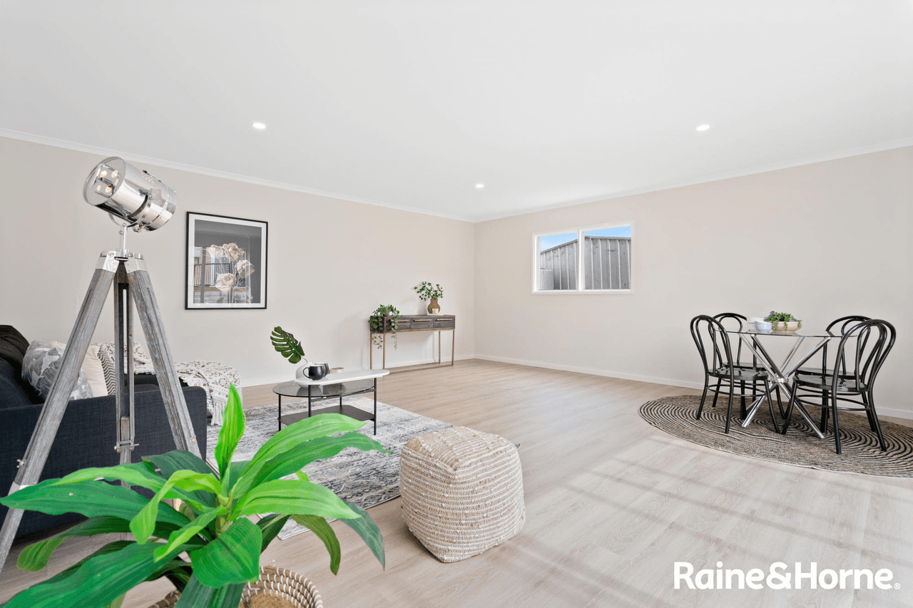 22 Glenda Avenue, MORPHETT VALE, SA 5162