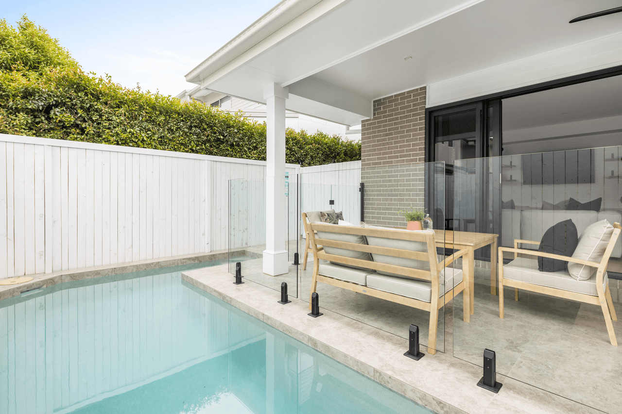 24 McEwan Street, CARINA, QLD 4152