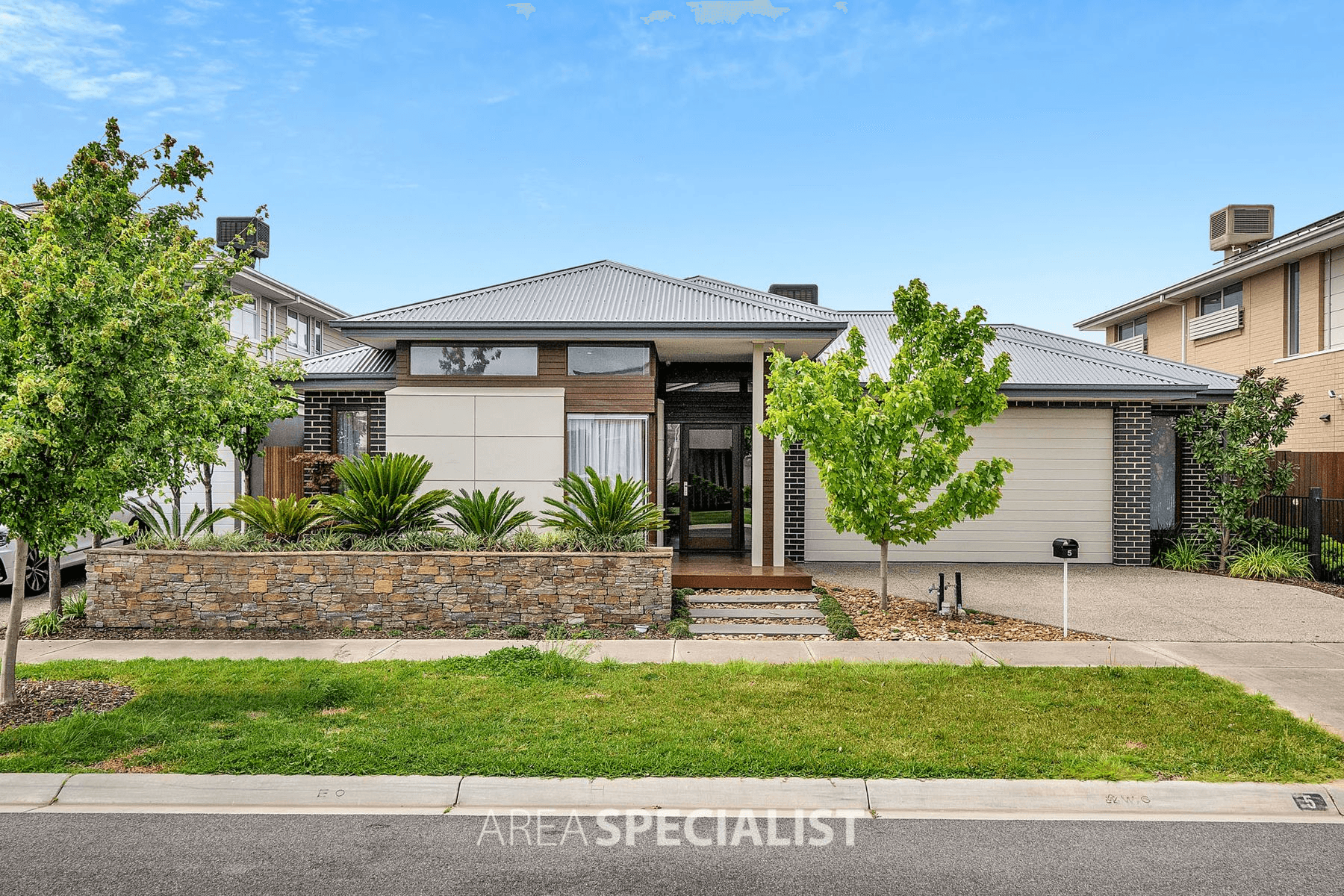 5 Seachange Parade, Lyndhurst, VIC 3975