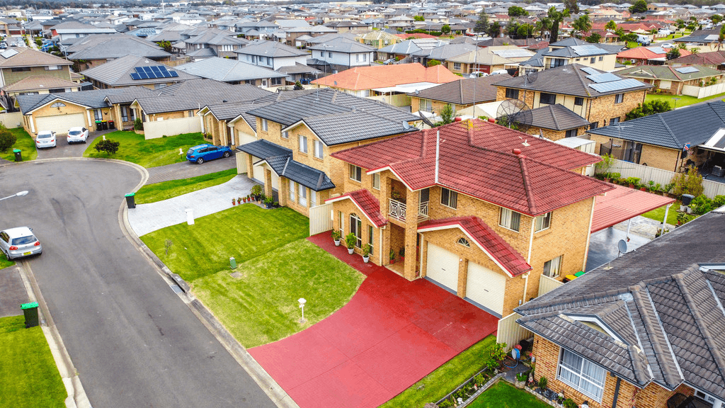 9 Domenic Close, HOXTON PARK, NSW 2171