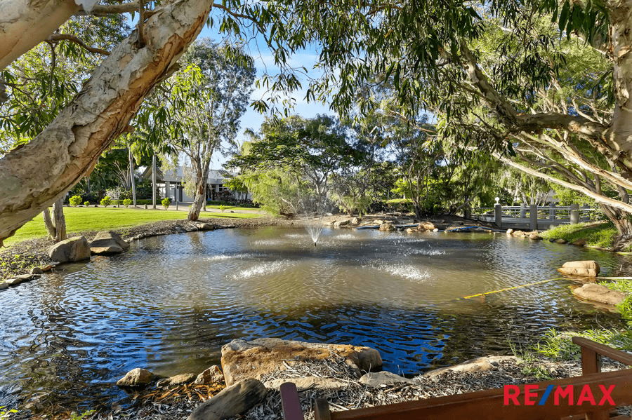 70/125 Santa Cruz Boulevard, CLEAR ISLAND WATERS, QLD 4226