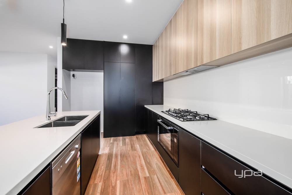34 Pavilion Street, Deanside, VIC 3336