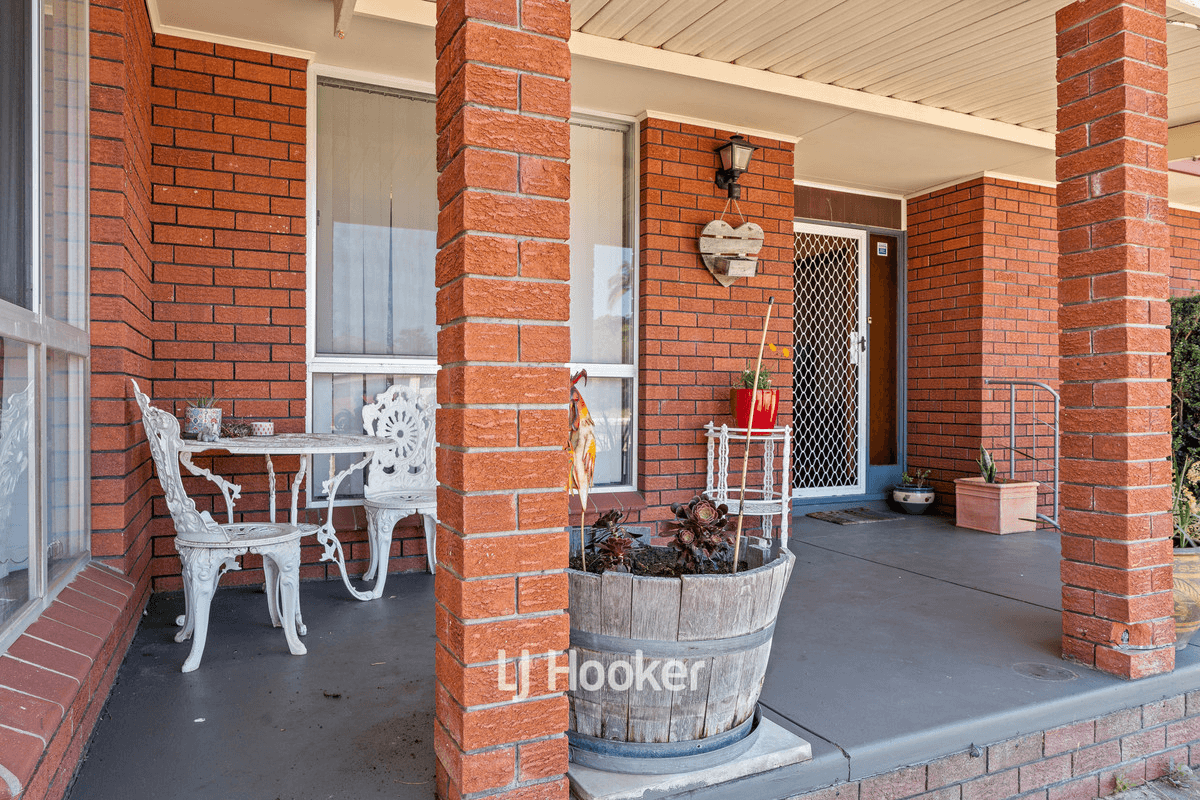 1 Parmelia Drive, Australind, WA 6233