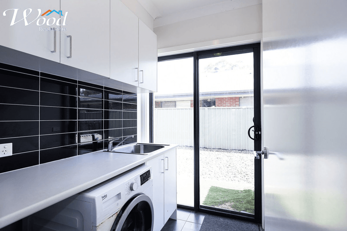 577 Chant St, LAVINGTON, NSW 2641