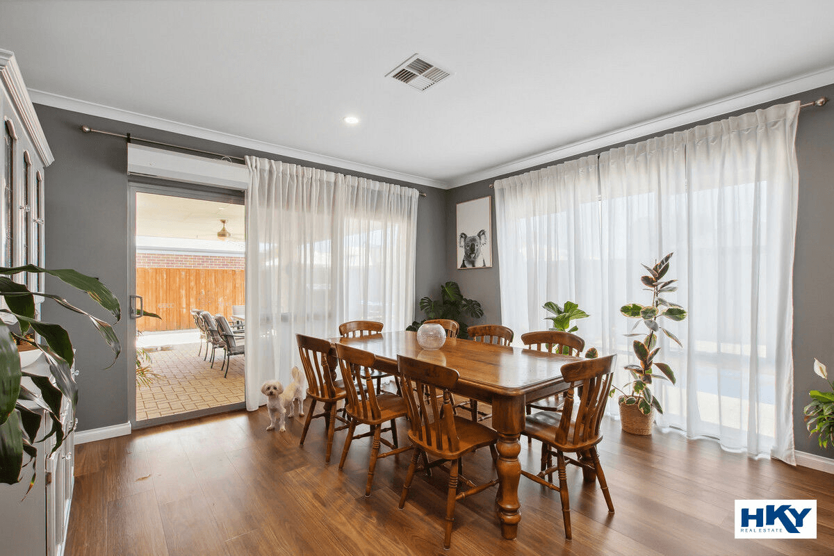 4 Descent Street, Ellenbrook, WA 6069