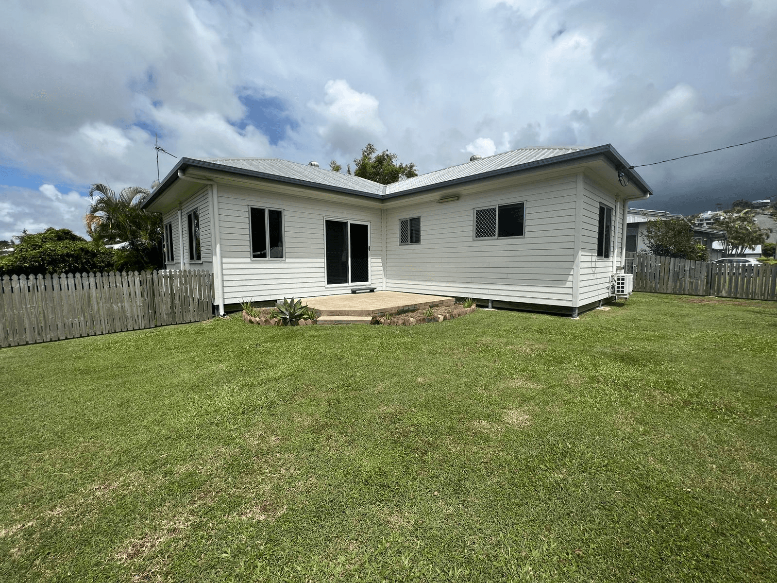 33 High street, North Mackay, QLD 4740