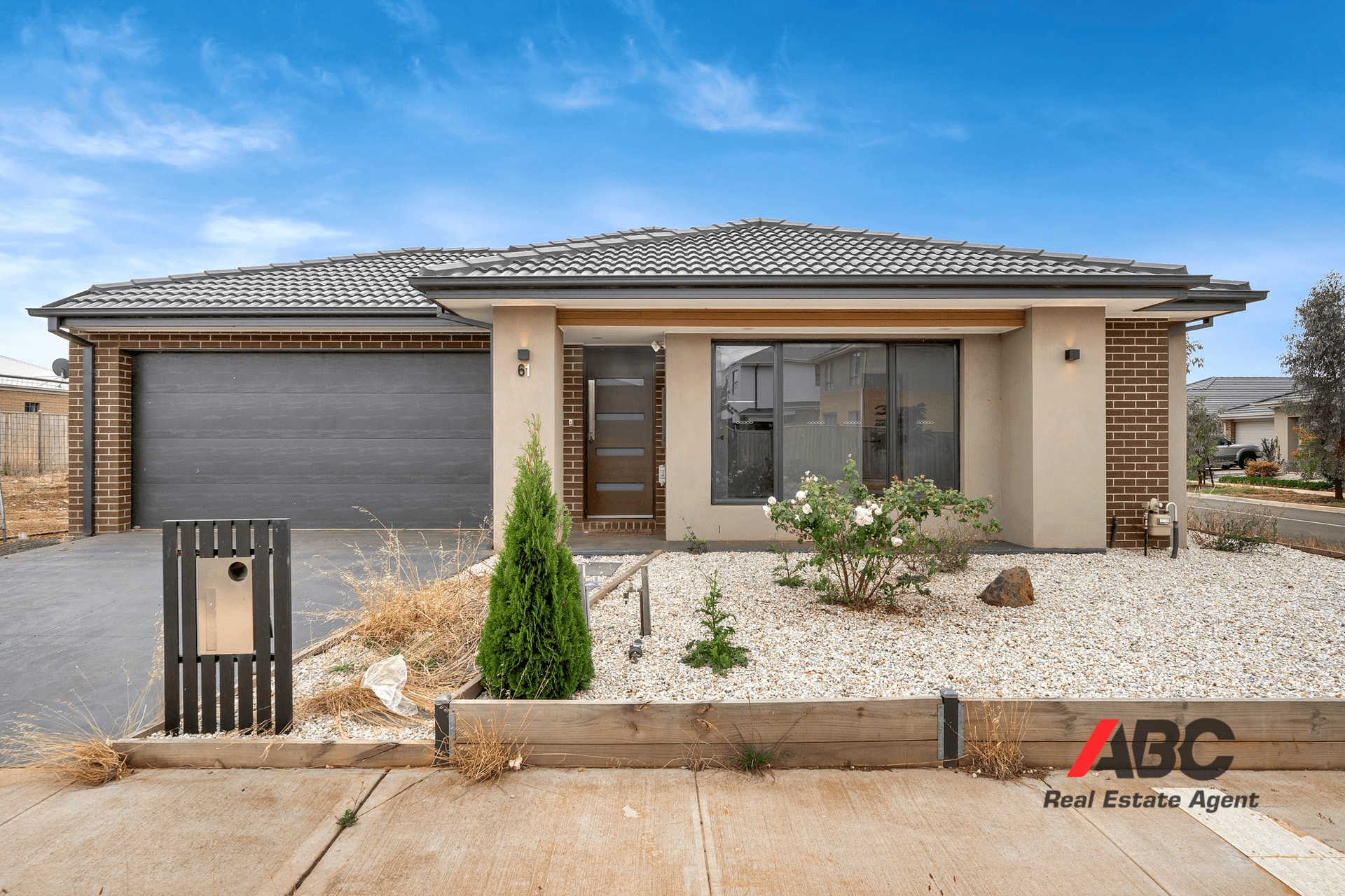 61 Maya Avenue, Thornhill Park, VIC 3335