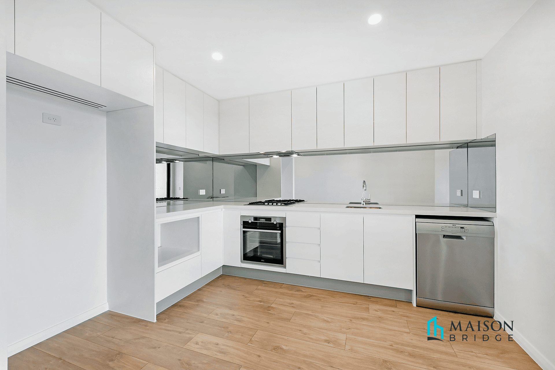 Level 2/112 Northcote Road, Greenacre, NSW 2190