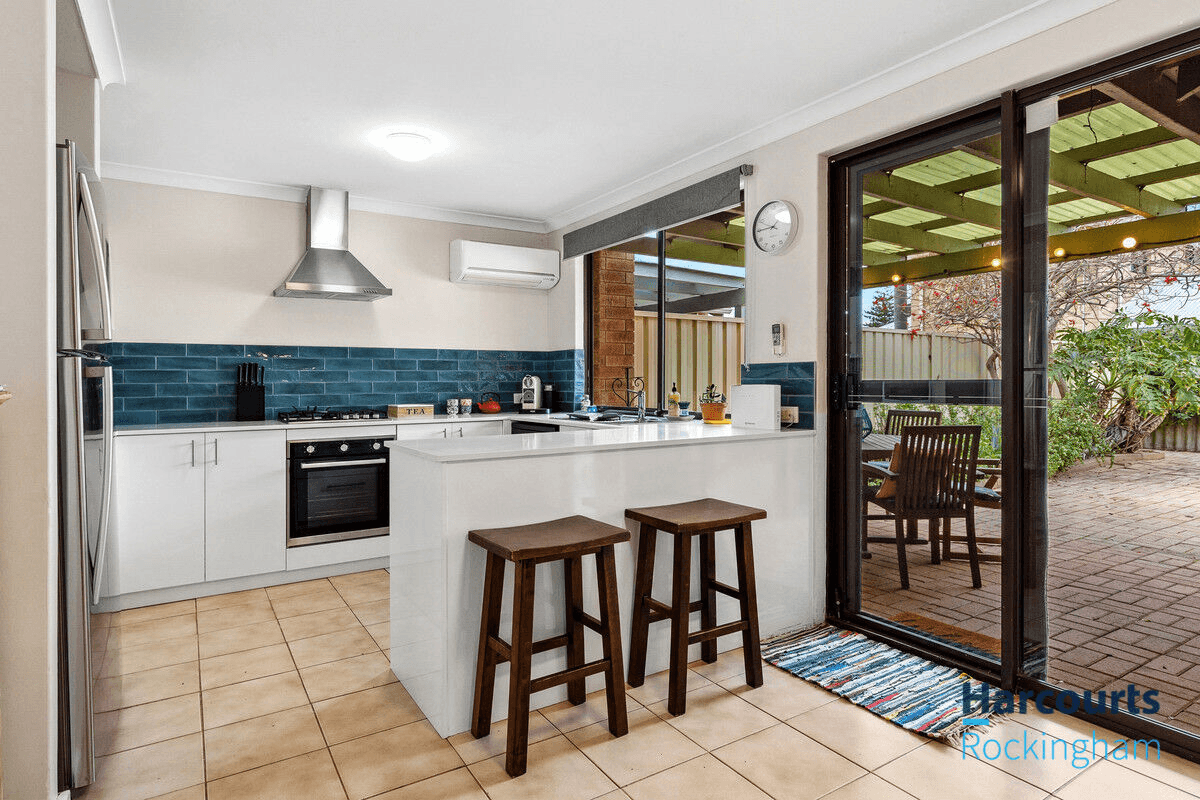 4/33 Fletcher Street, Rockingham, WA 6168