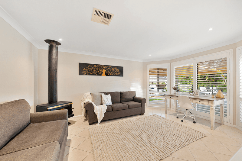 3 Oregon Place, HAMLYN TERRACE, NSW 2259