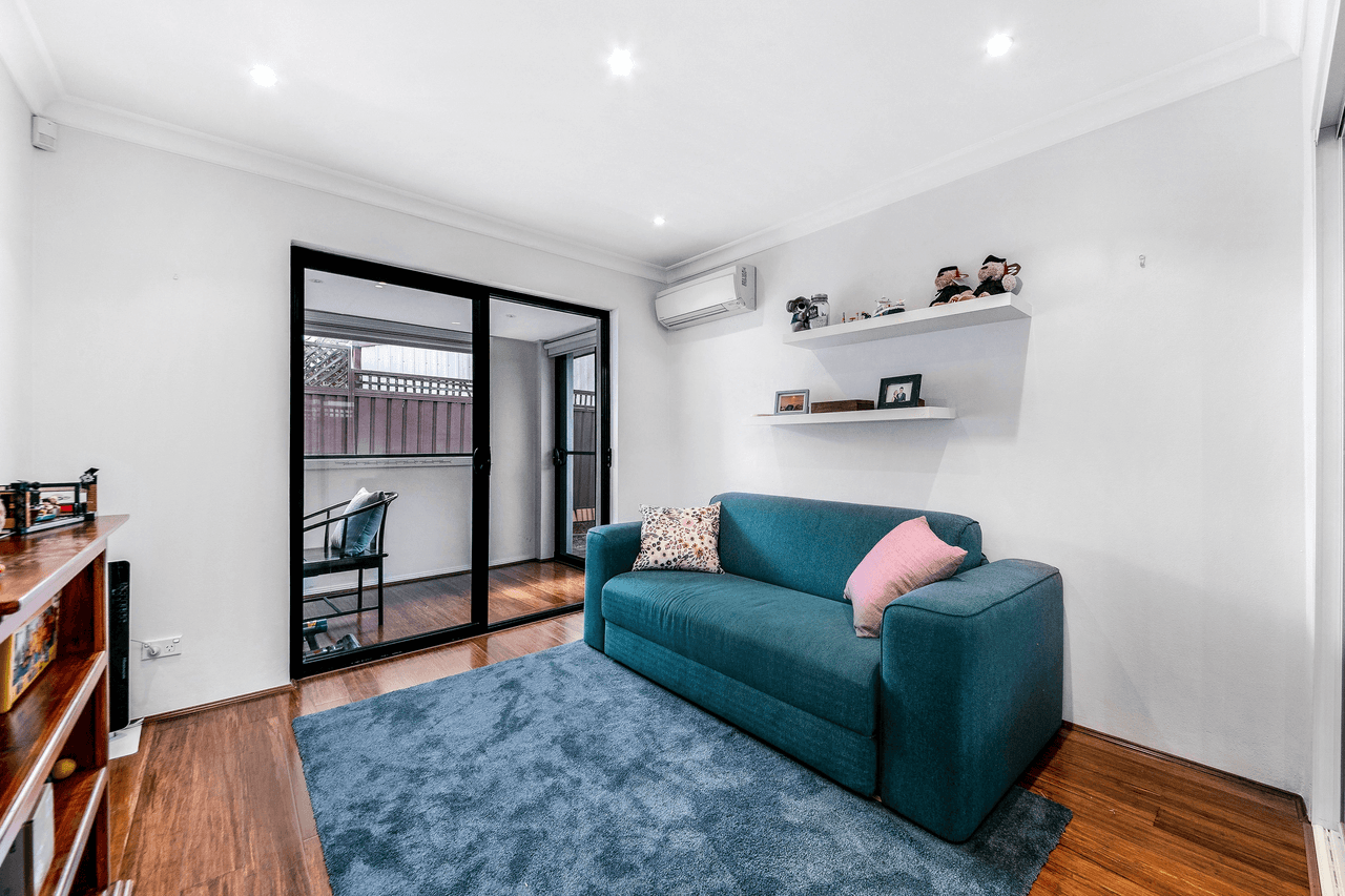 4/10 Highland Avenue, ROSELANDS, NSW 2196