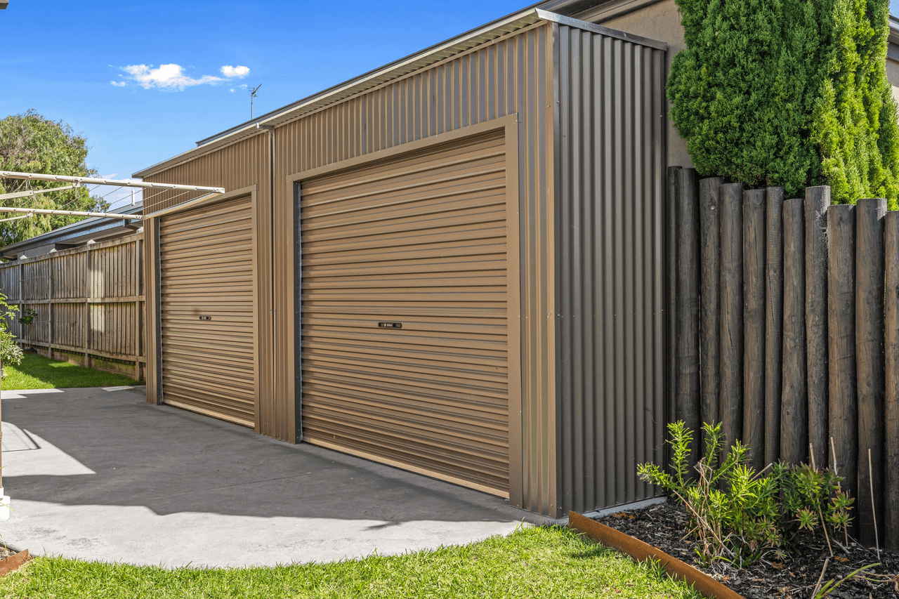 37 Paperbark Place, INVERLOCH, VIC 3996