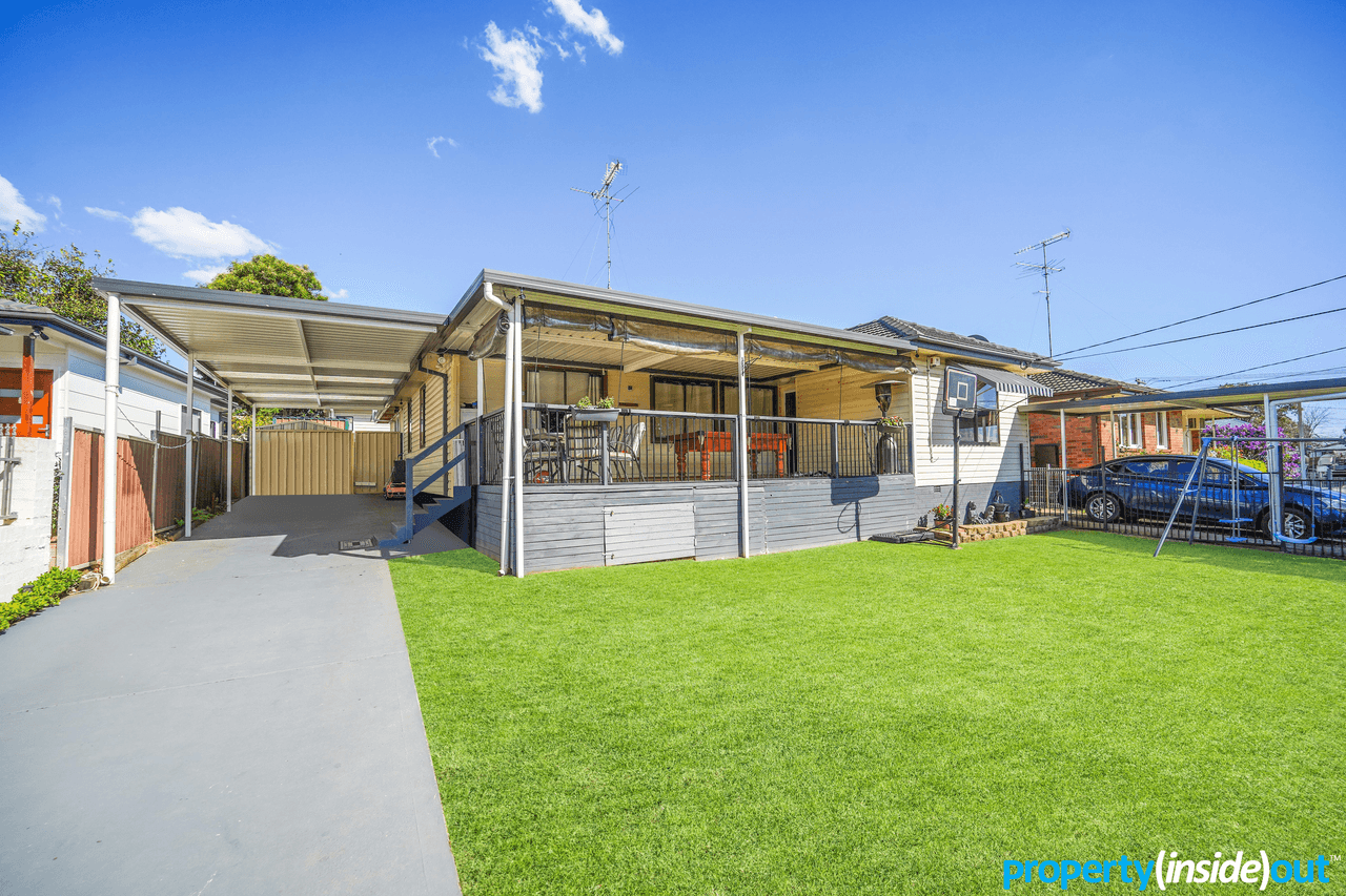 62&62a Gasmata Crescent, WHALAN, NSW 2770