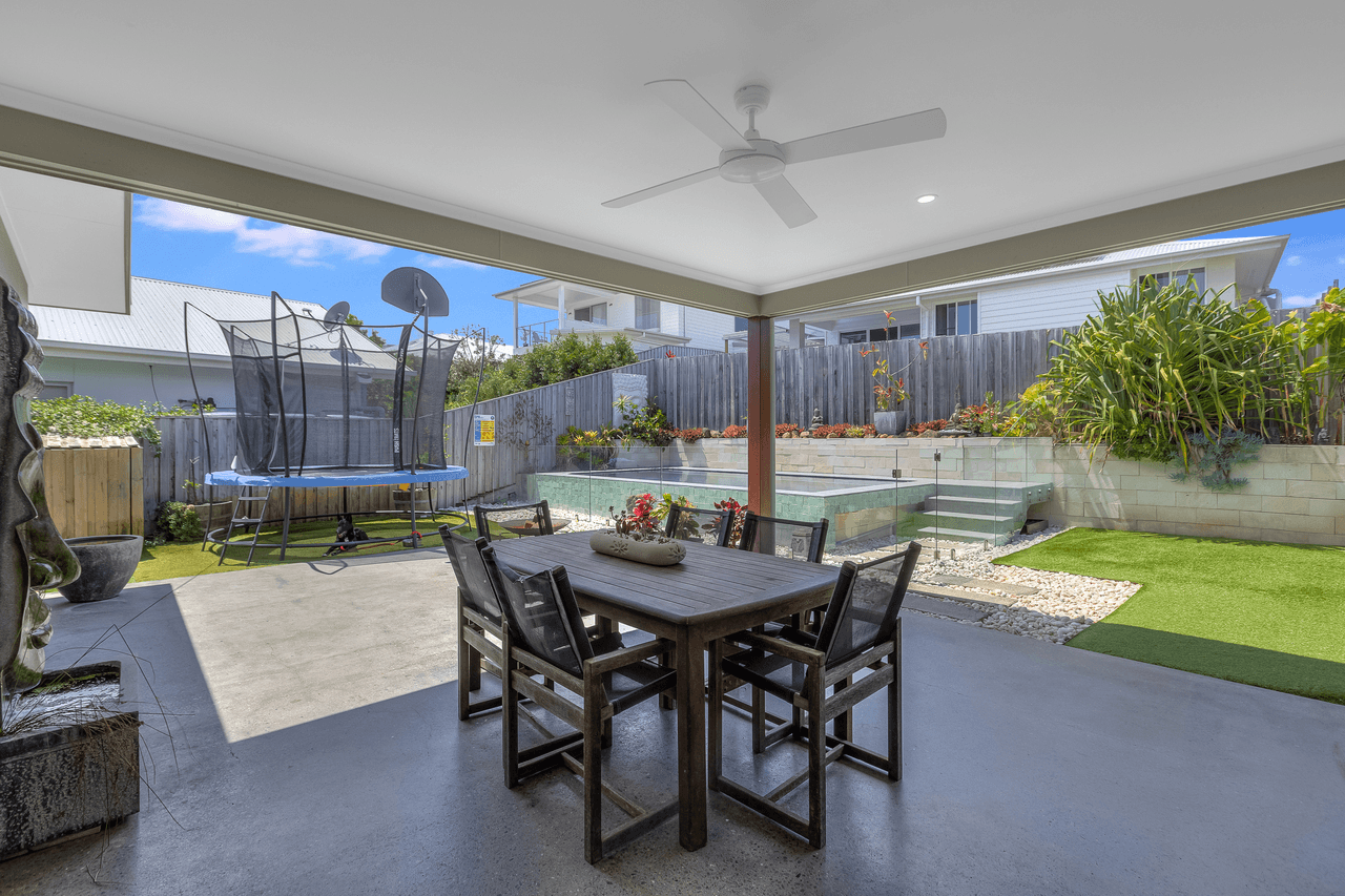 10 Callistemon Avenue, CASUARINA, NSW 2487