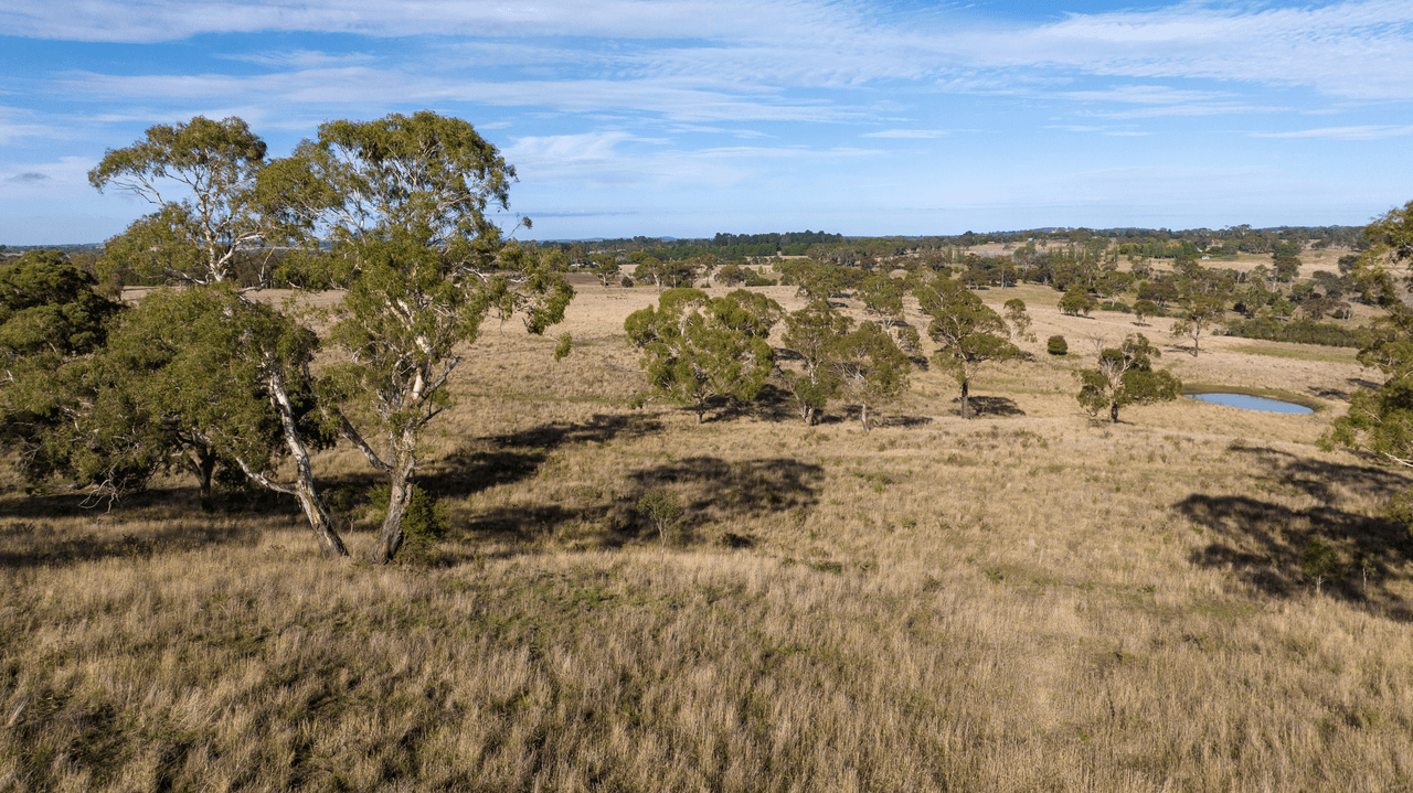 "Cherrywood" 240 Bundarra Road, ARMIDALE, NSW 2350