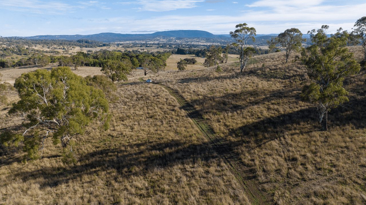 "Cherrywood" 240 Bundarra Road, ARMIDALE, NSW 2350