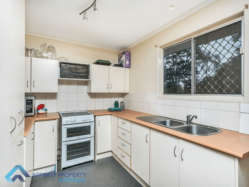 85 Dohles Rocks Road, KALLANGUR, QLD 4503