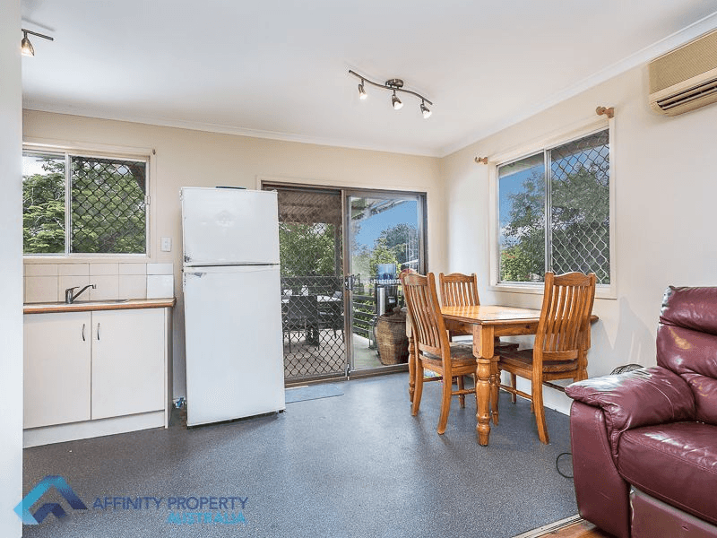 85 Dohles Rocks Road, KALLANGUR, QLD 4503