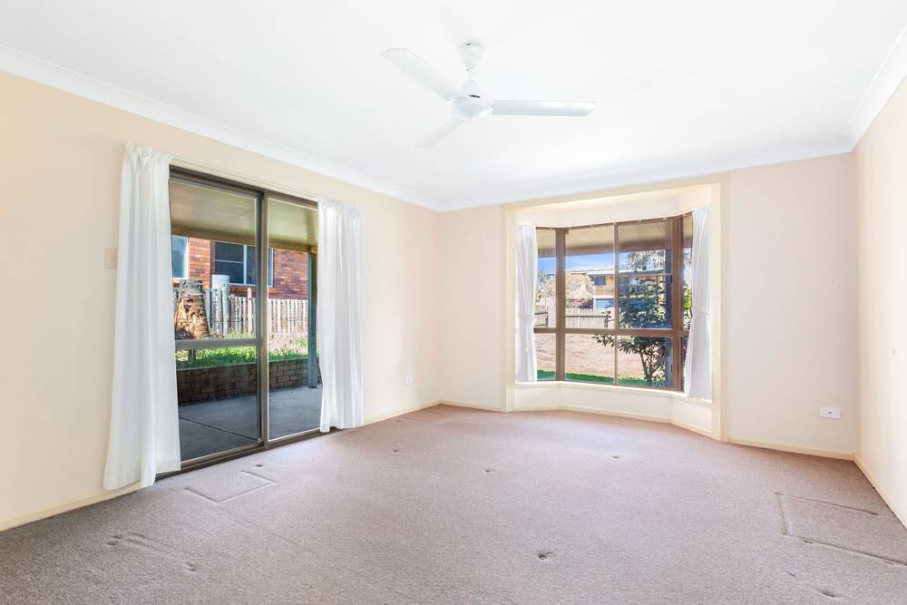 5 Hitchcock Lane, KEPPEL SANDS, QLD 4702