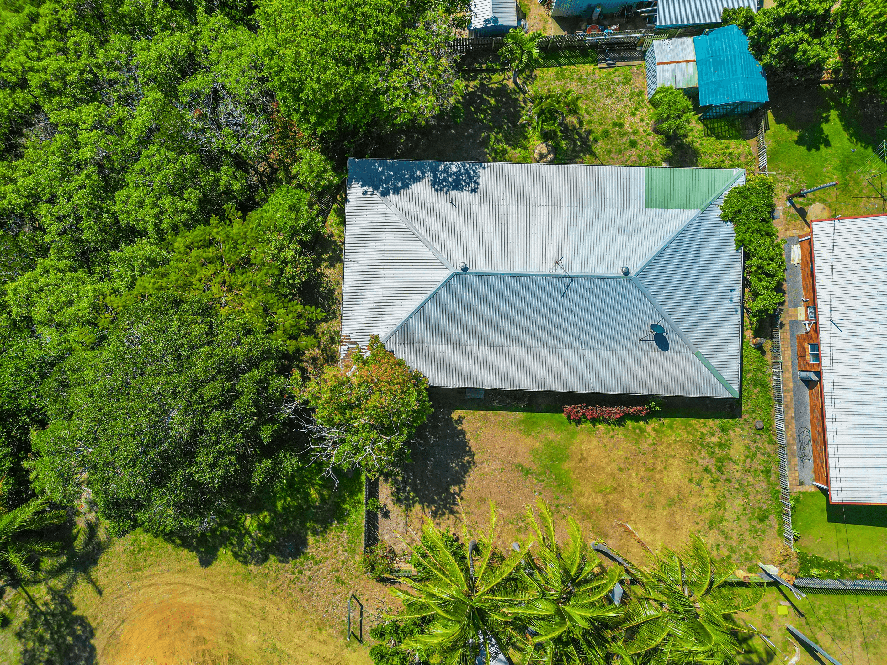 5 Hitchcock Lane, KEPPEL SANDS, QLD 4702