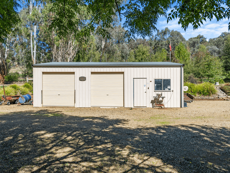 14 Longos Lane,, MYRTLEFORD, VIC 3737