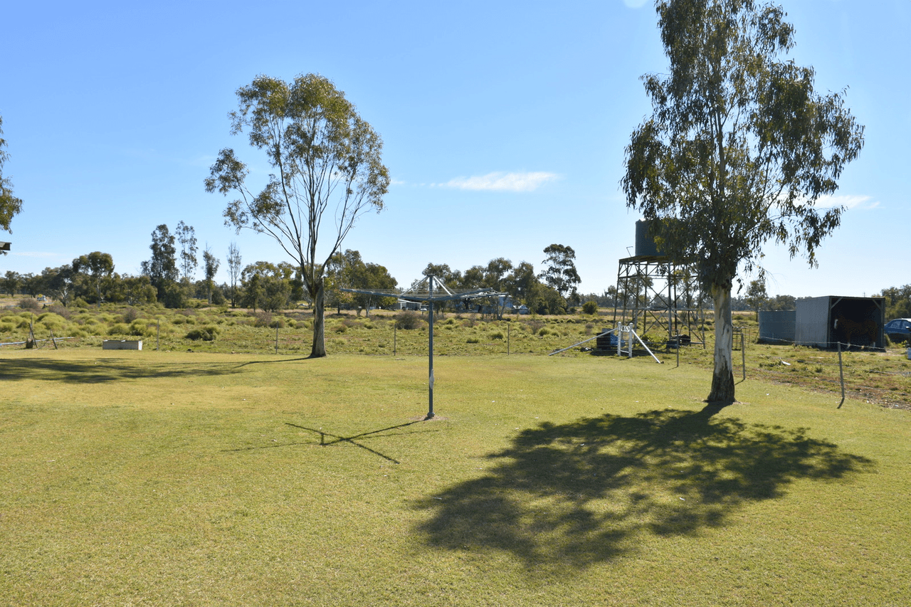 33 Terry Hie Hie Road, MOREE, NSW 2400