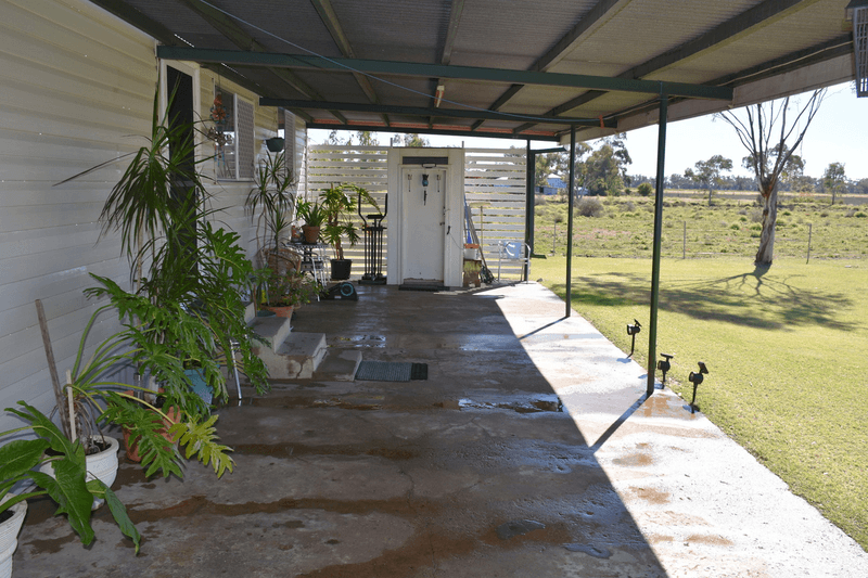 33 Terry Hie Hie Road, MOREE, NSW 2400