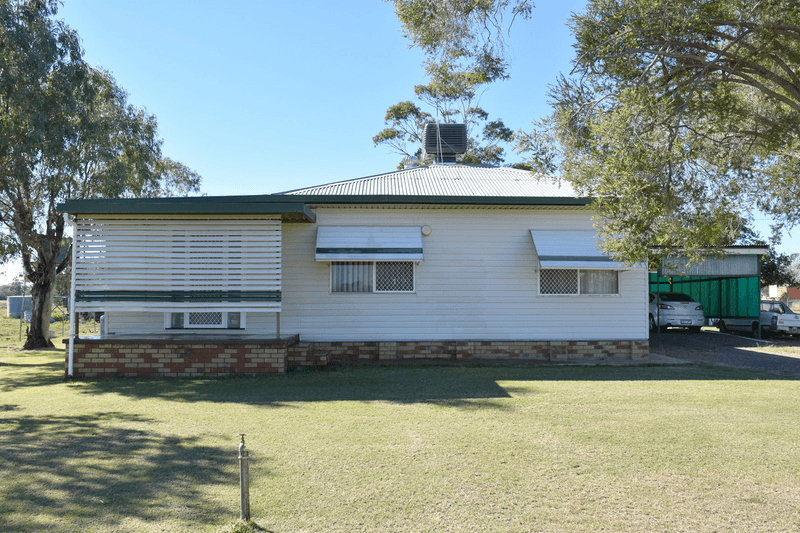 33 Terry Hie Hie Road, MOREE, NSW 2400