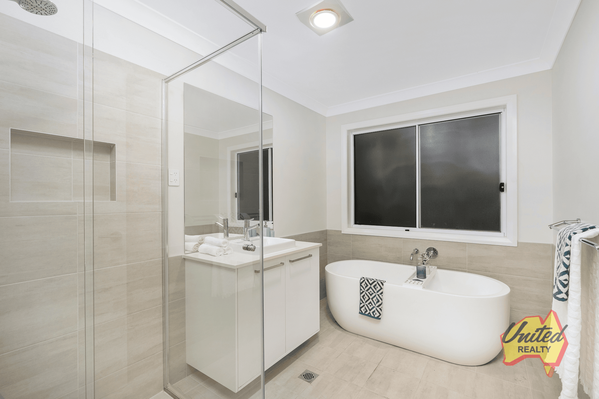 19 Glossodia Drive, Denham Court, NSW 2565