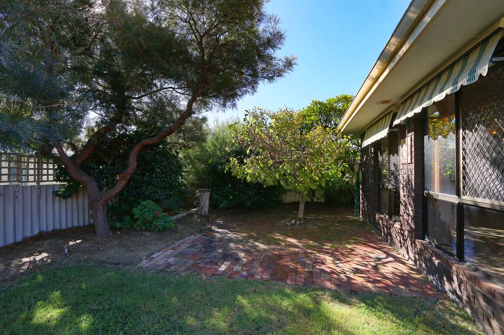 10 Duggan Court, KARDINYA, WA 6163