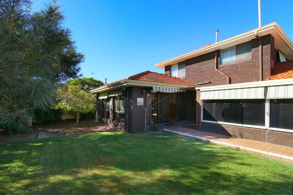 10 Duggan Court, KARDINYA, WA 6163