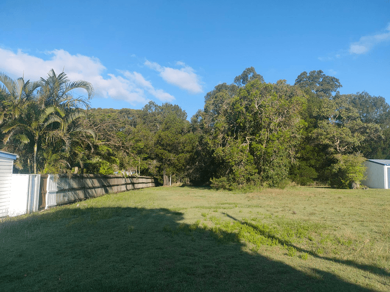 5 West Street, RUSSELL ISLAND, QLD 4184