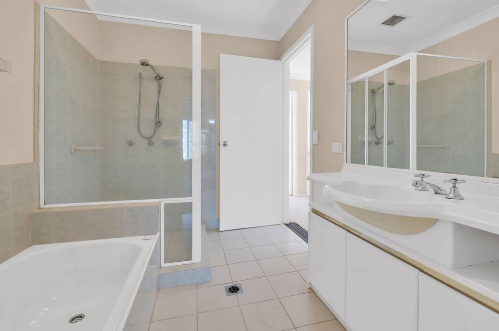 12/173 Barrier Reef Drive, Mermaid Waters, QLD 4218