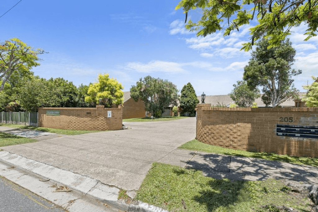 8/205 Colburn Avenue, VICTORIA POINT, QLD 4165