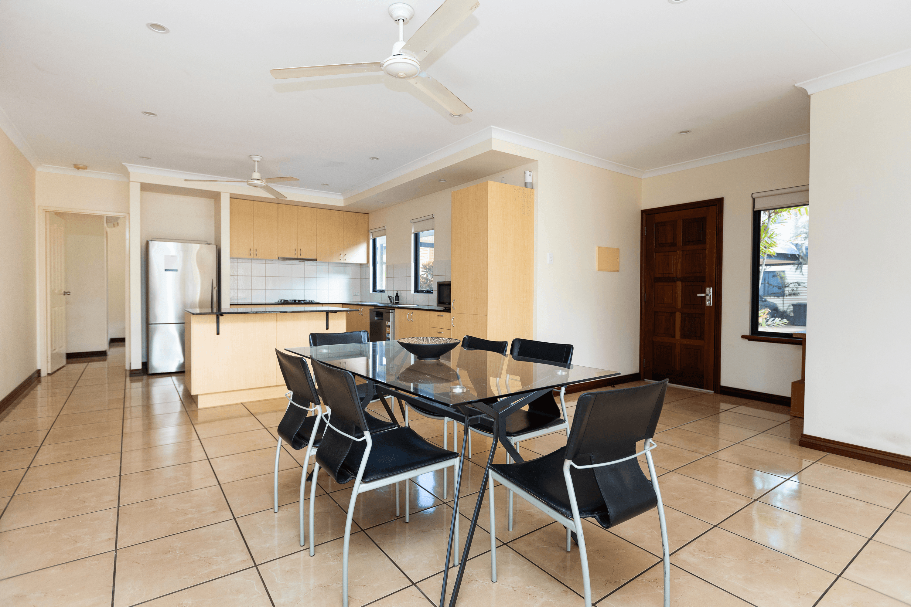 5/8 Seko Place, CABLE BEACH, WA 6726