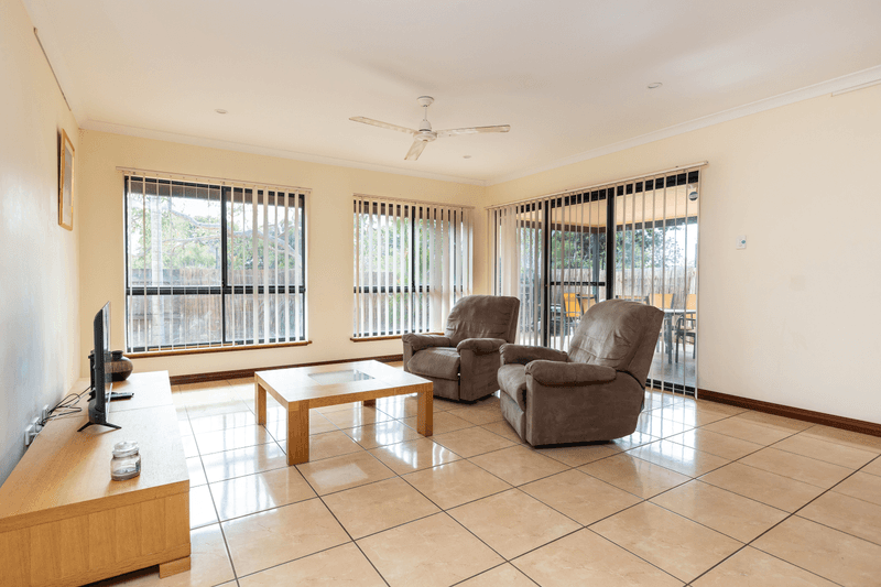 5/8 Seko Place, CABLE BEACH, WA 6726