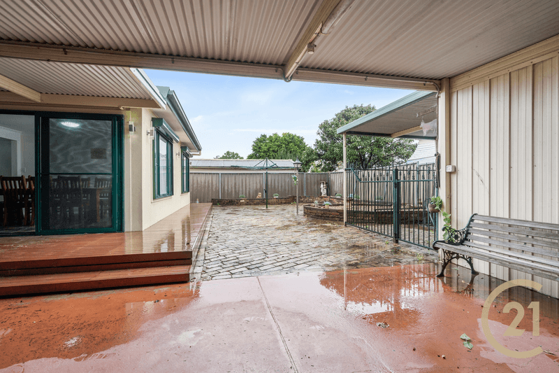 24 McMahon Avenue, Liverpool, NSW 2170