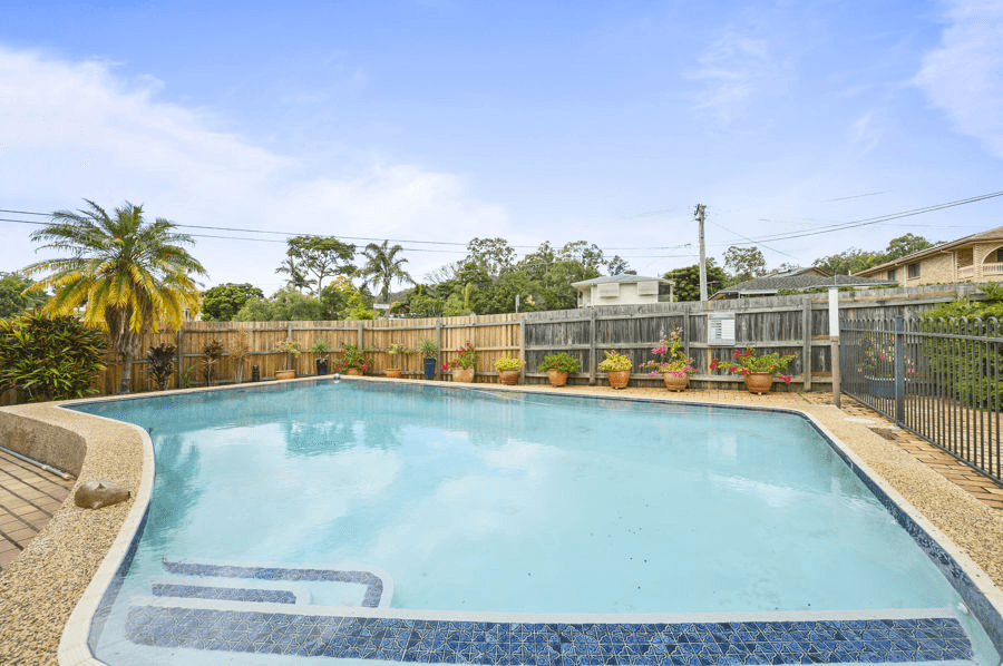 171 Gaynesford Street, HOLLAND PARK WEST, QLD 4121