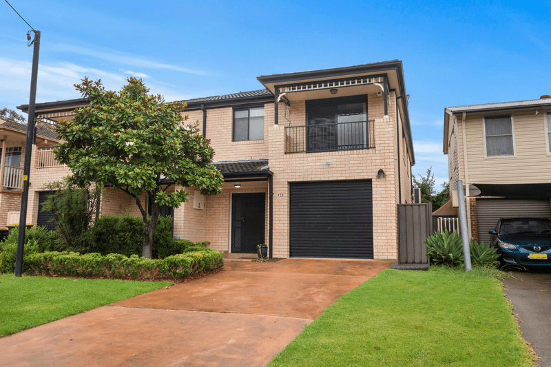 2/42 Bradley Road, SOUTH WINDSOR, NSW 2756