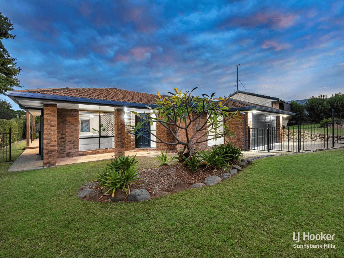 2 Harvey Place, WISHART, QLD 4122