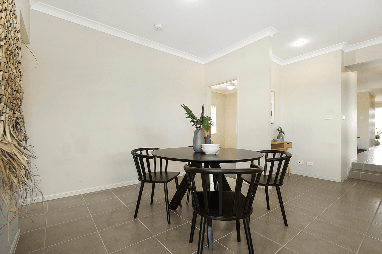 19 Tenyo Street, Cameron Park, NSW 2285